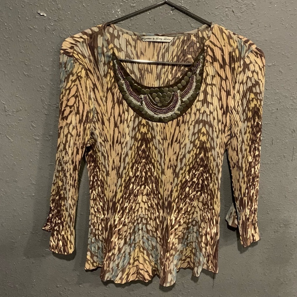 Women’s Larry Levine Blouse